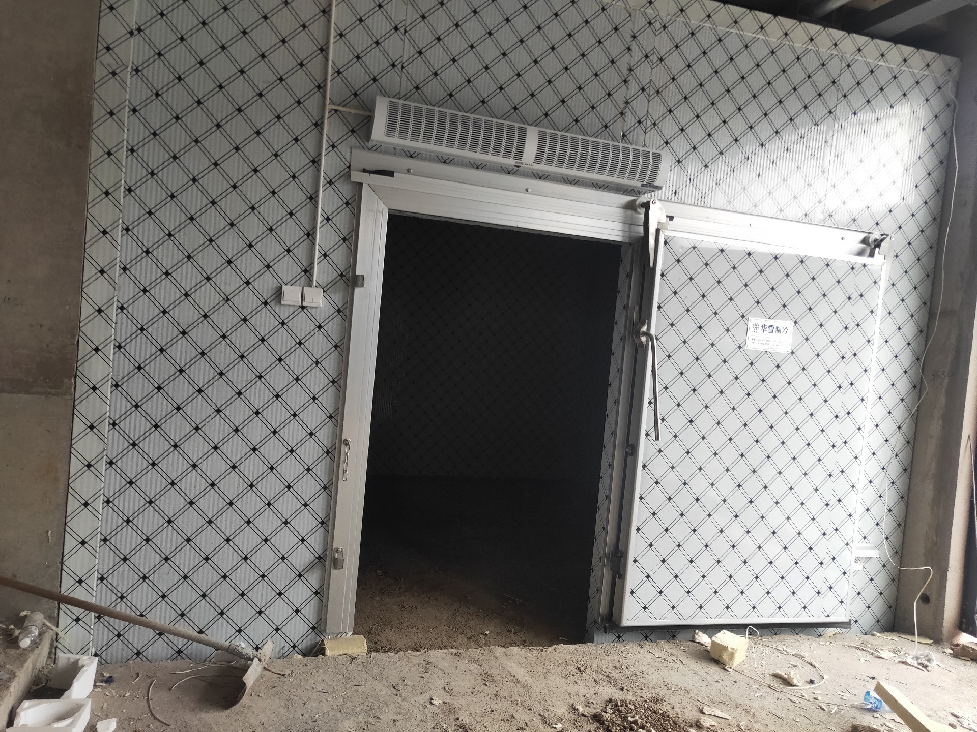 車庫可以改裝成冷庫嗎？冷庫改造是否安全？