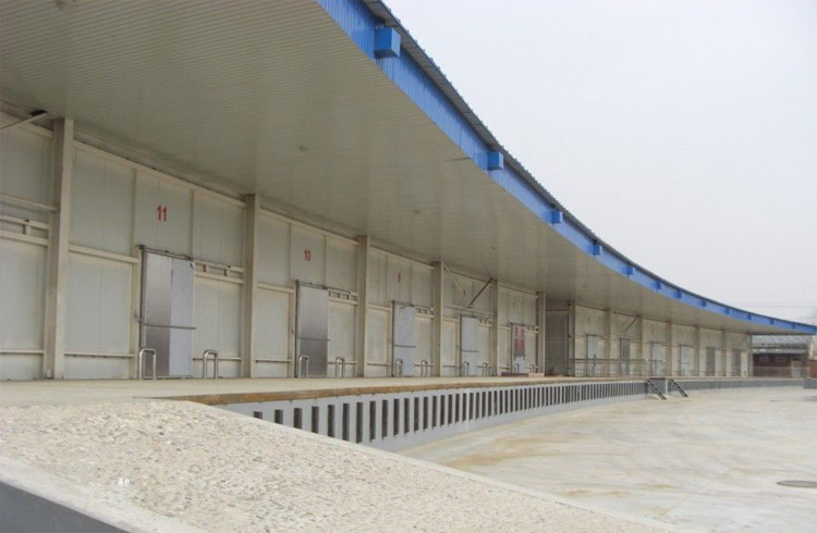 建一個(gè)100噸保鮮庫(kù)造價(jià)多少錢？