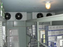 藥品冷庫安裝溫濕度探頭和風(fēng)機探頭要求